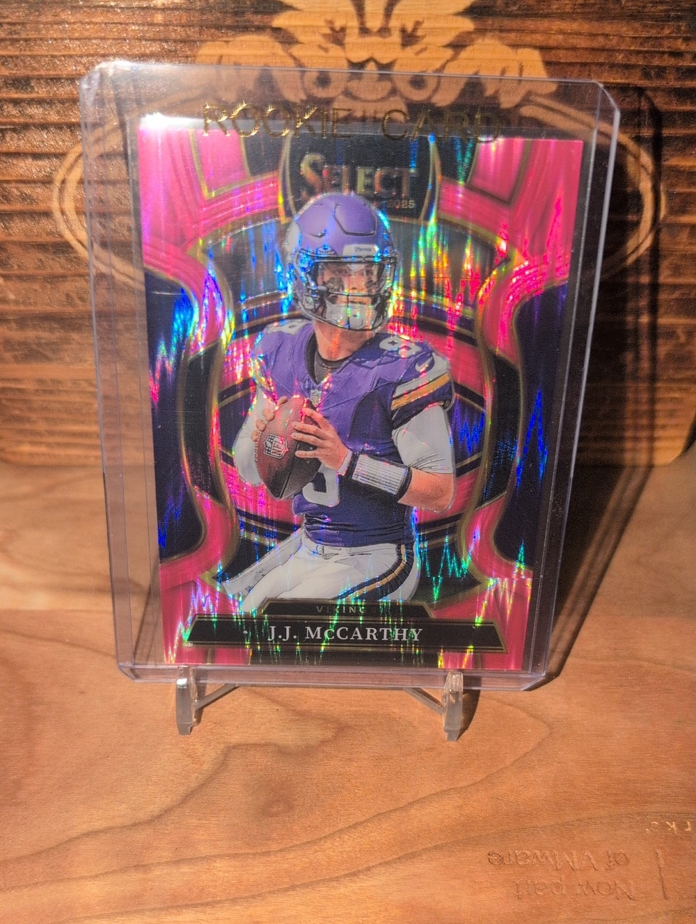 2025 Select J.J. McCarthy Pink Shock Prizm Rookie Card Vikings